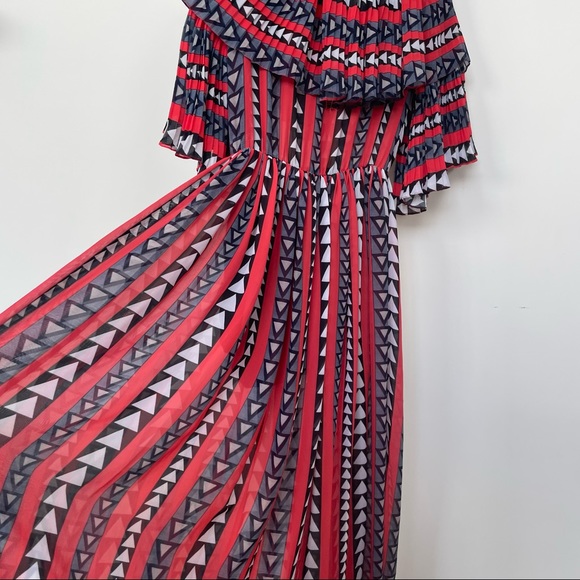 Romance was born pleated maxi dress - Picture 7 of 7